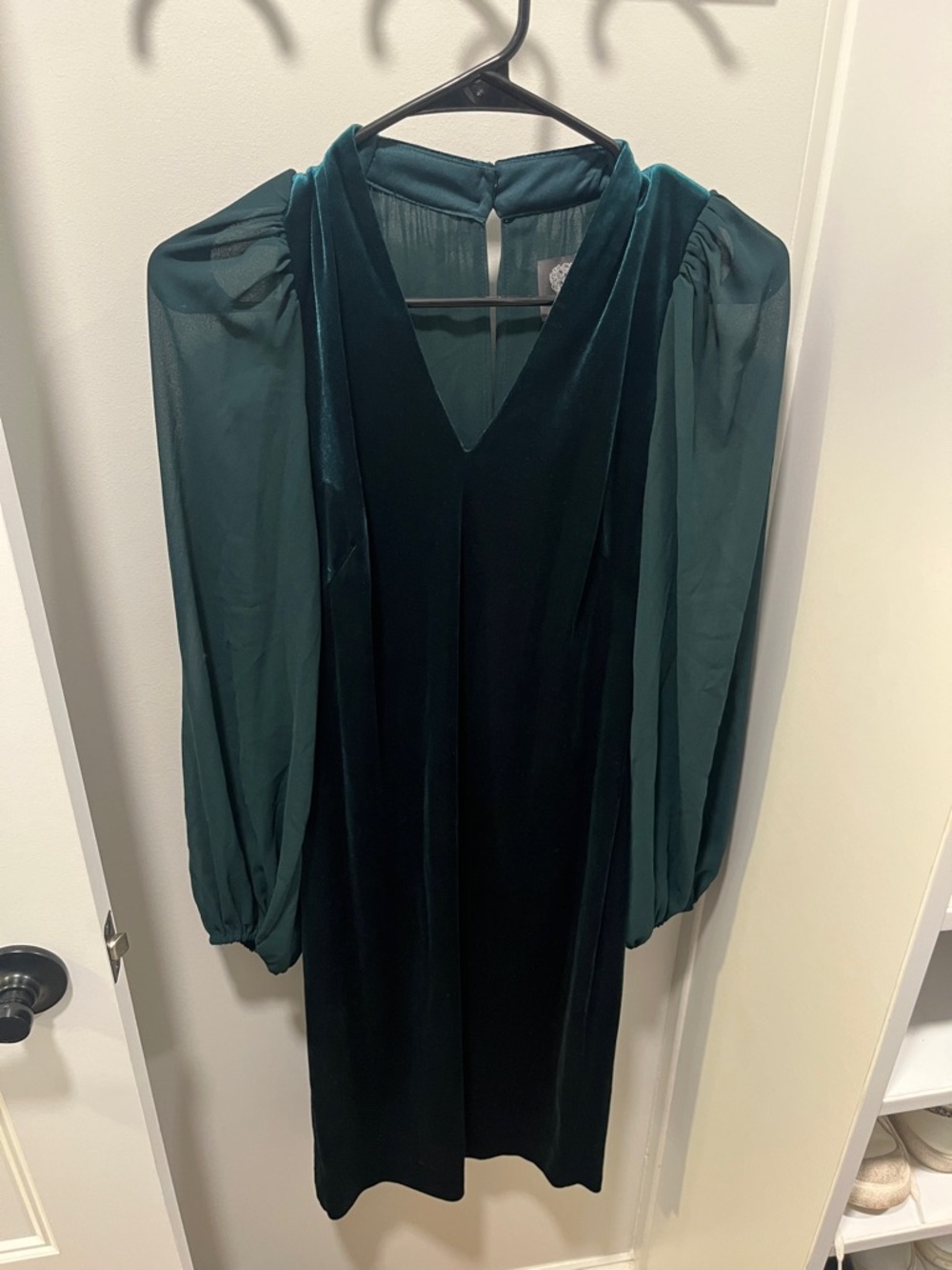 NWT Vince Camuto Dark Emerald Velvet & Sheer Sleeve Dress